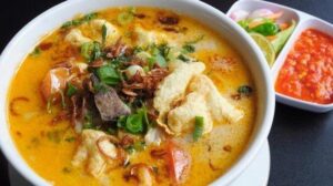 Soto Ayam Khas Betawi