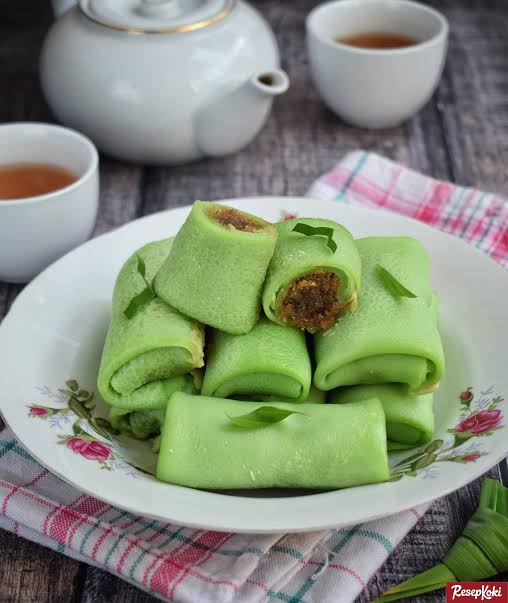 Resep Dadar Gulung Isi Kelapa
